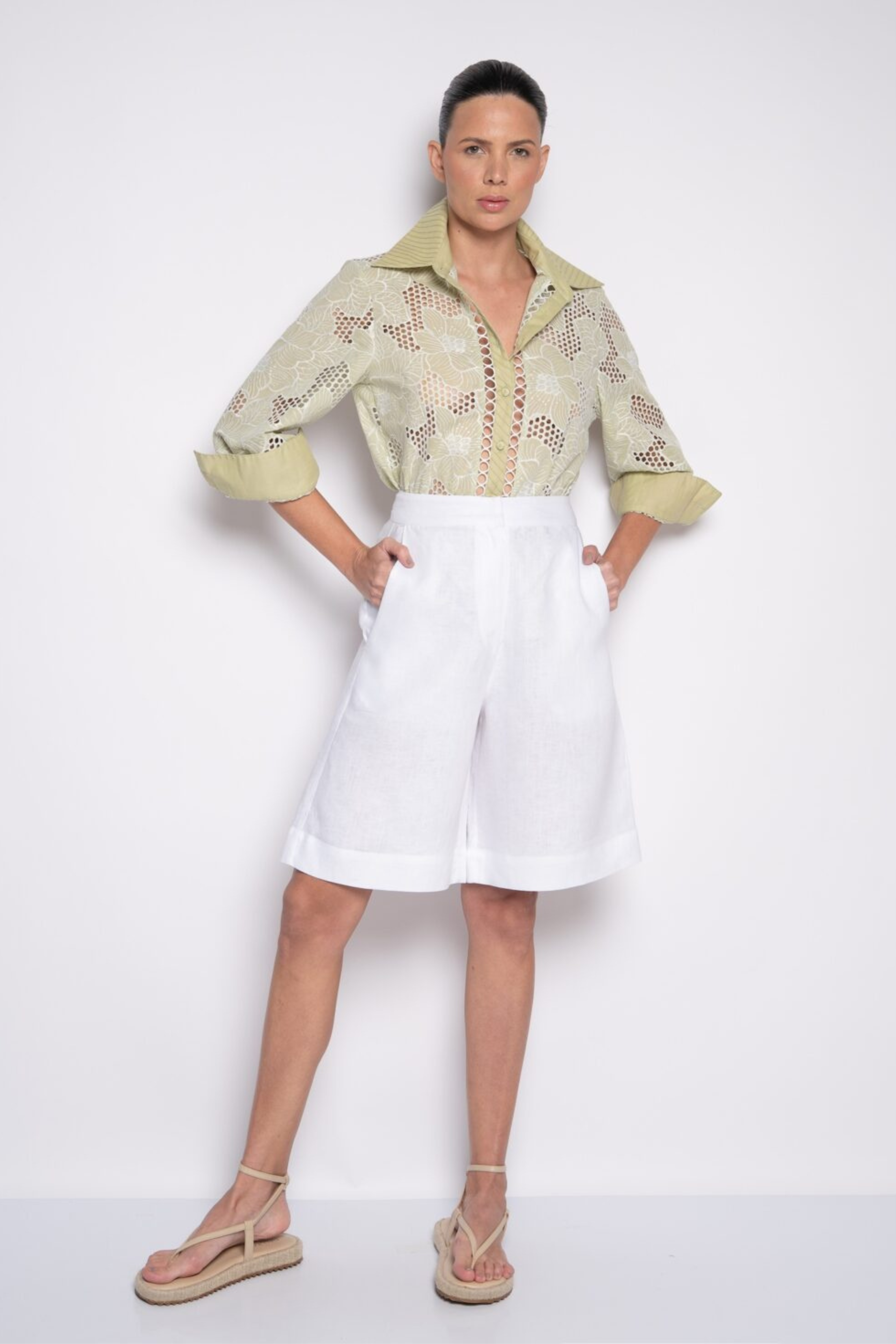 CAMISA DE BORDADO INGLÉS RAFAELLA VERDE