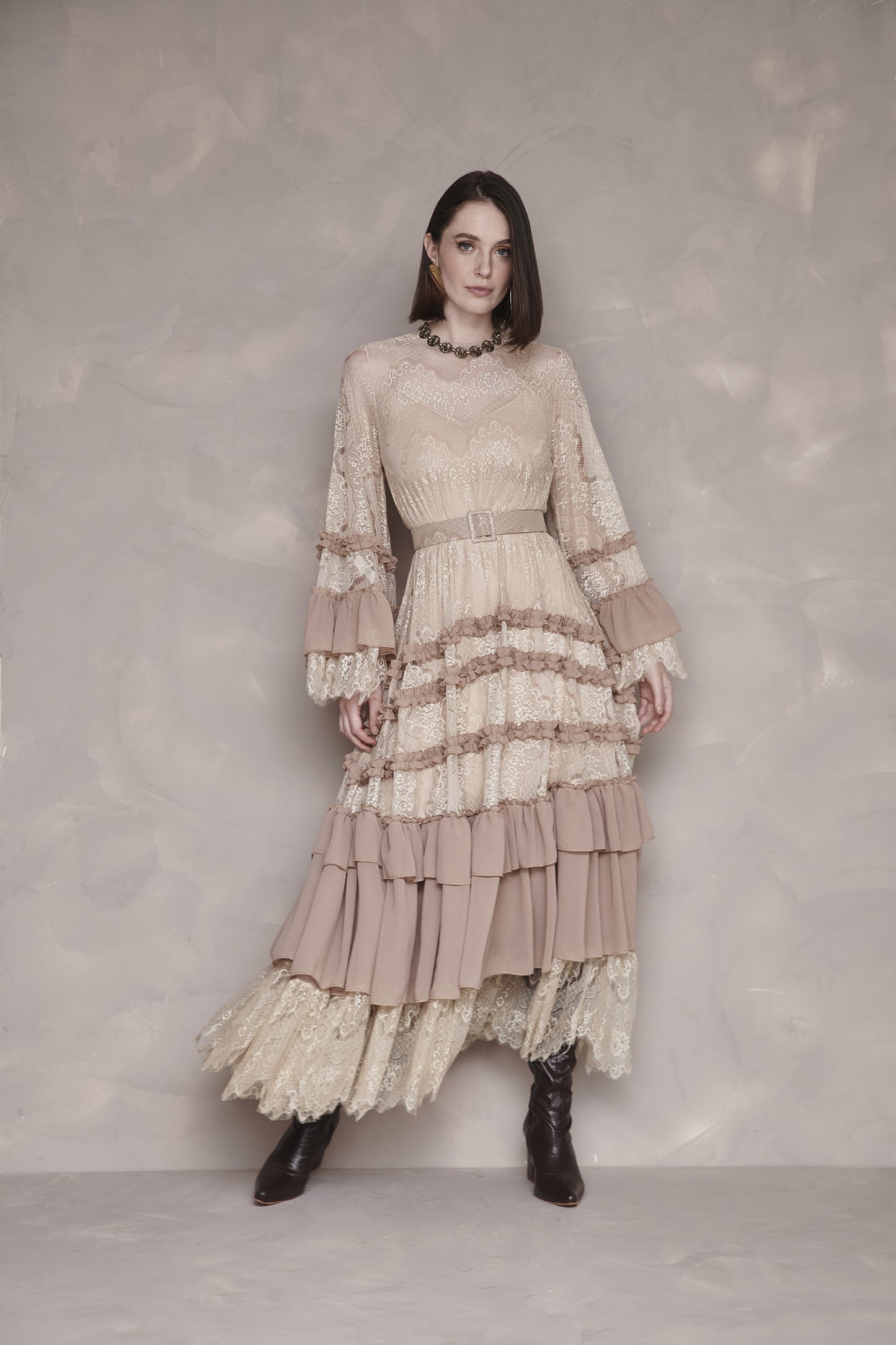 VESTIDO AMENDOA