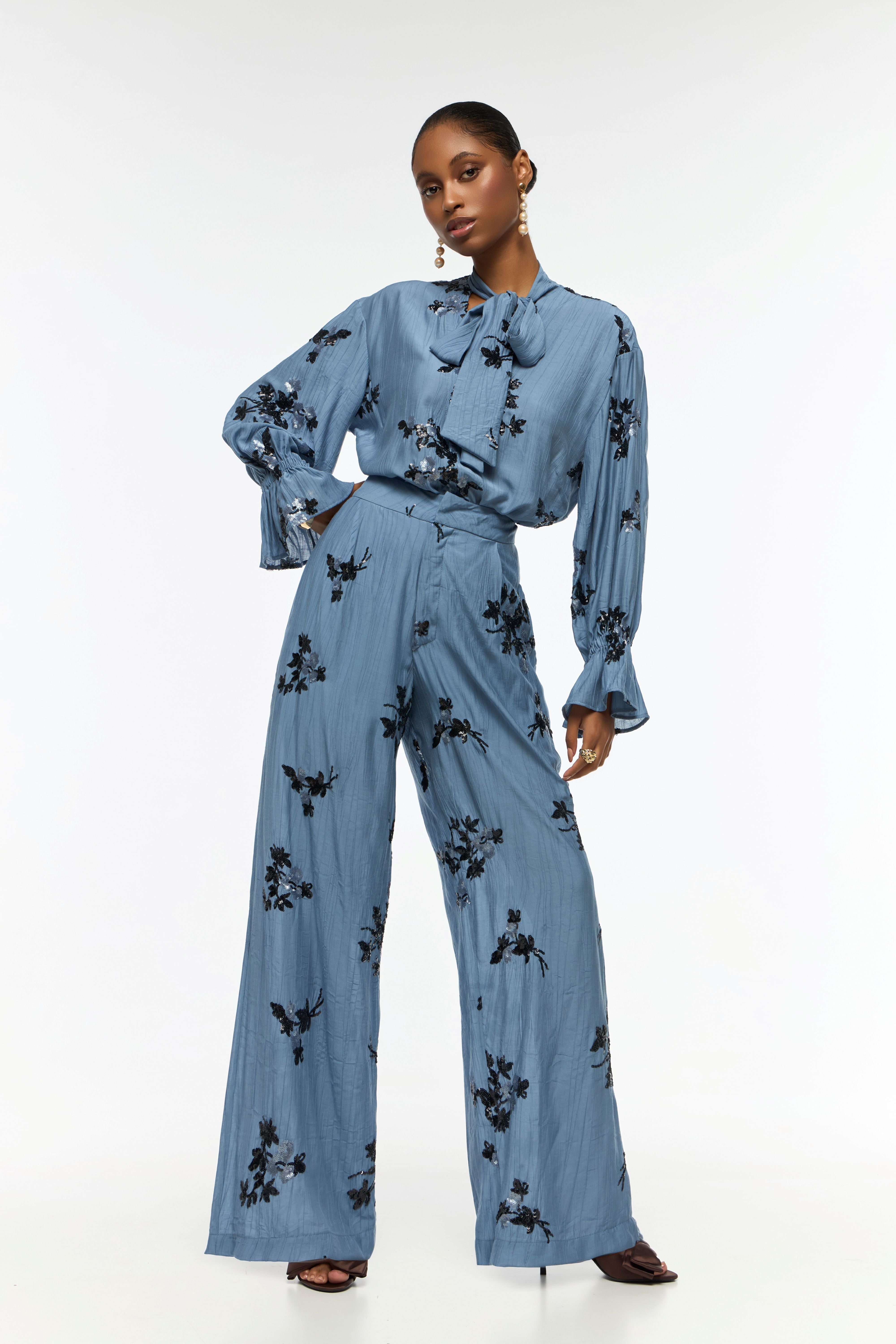 CONJUNTO PANTALÓN Y CAMISA LENTEJUELAS MONTE CARLO