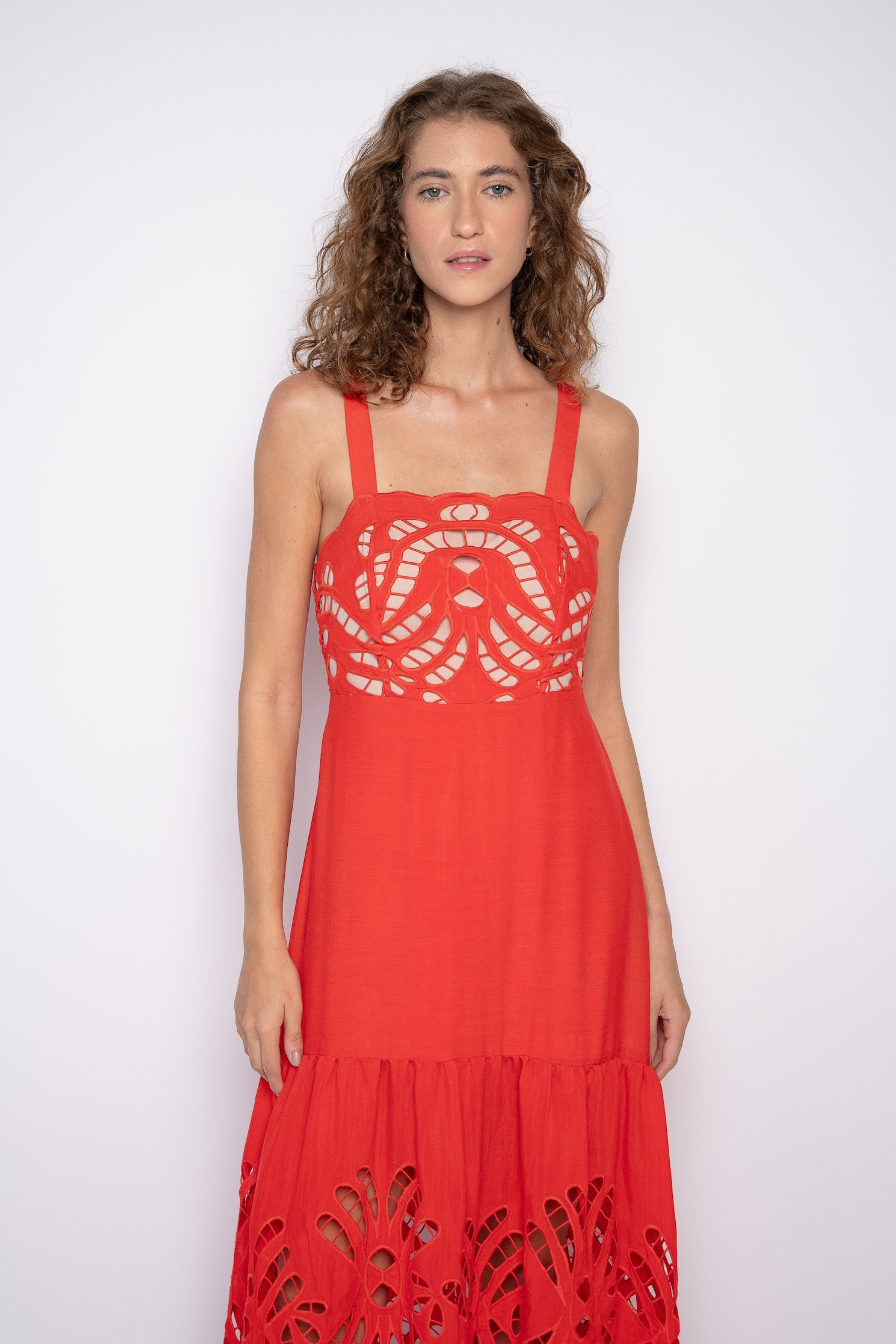 VESTIDO BORDADO RICHELIEU TEREZA