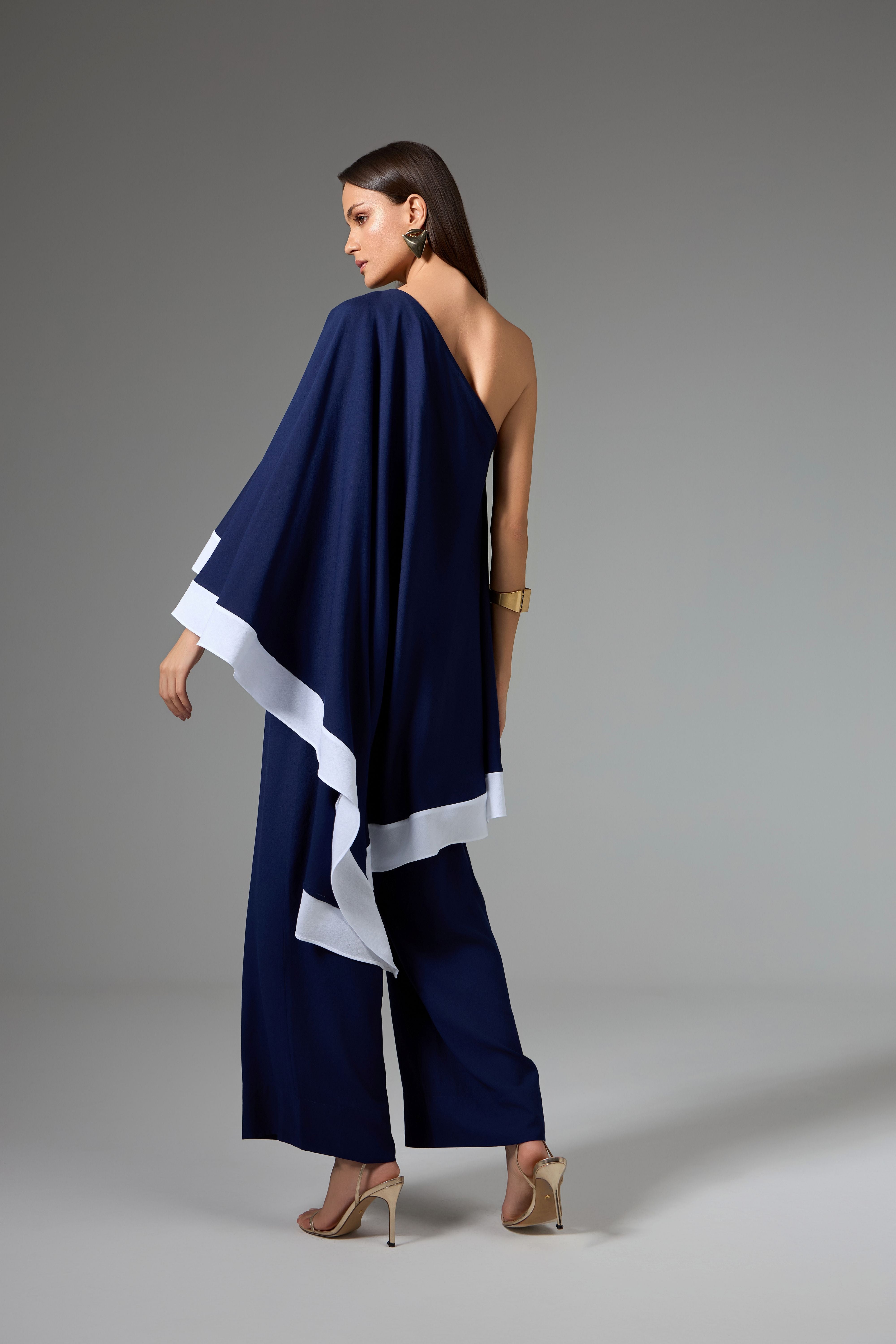 CONJUNTO HOLLY AZUL MARINO & BLANCO